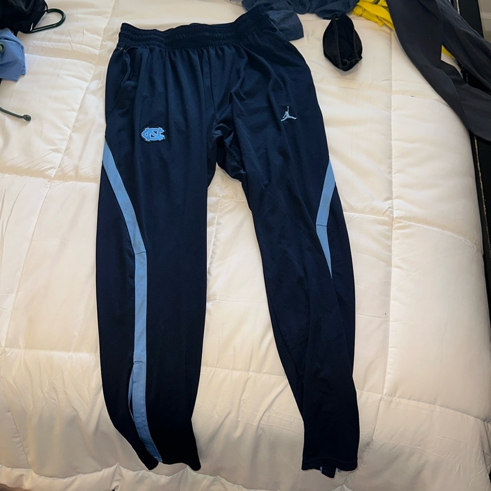 UNC MENS JORDAN JOGGERS